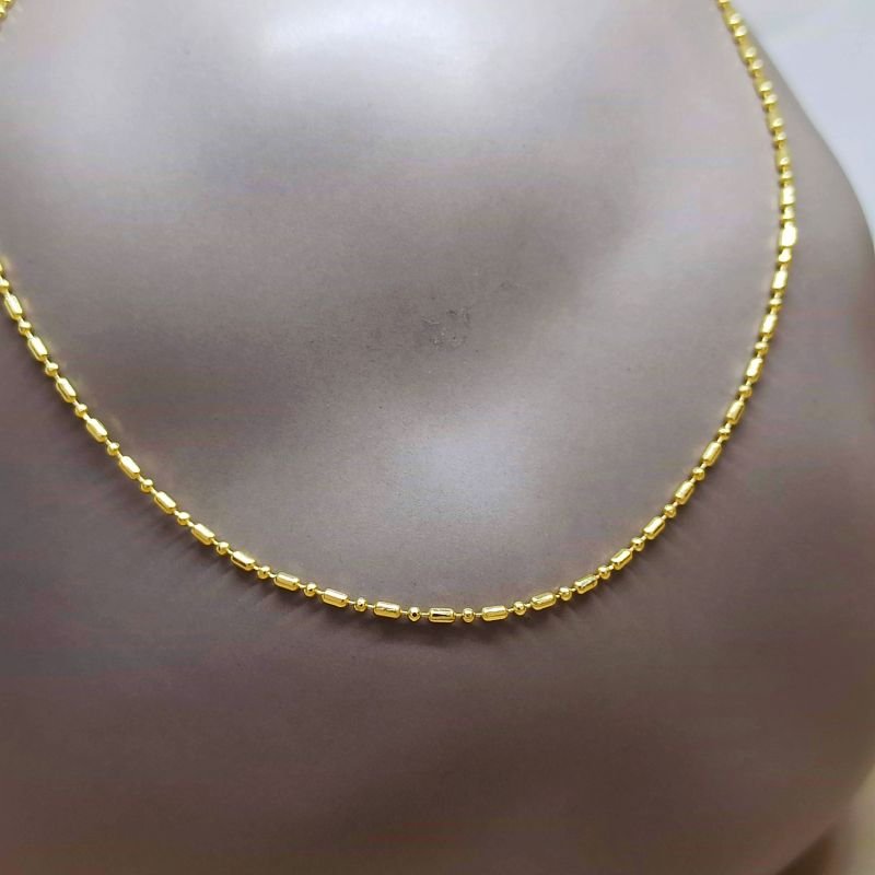 Corrente 'dot and dash' folheada a ouro - 40cm