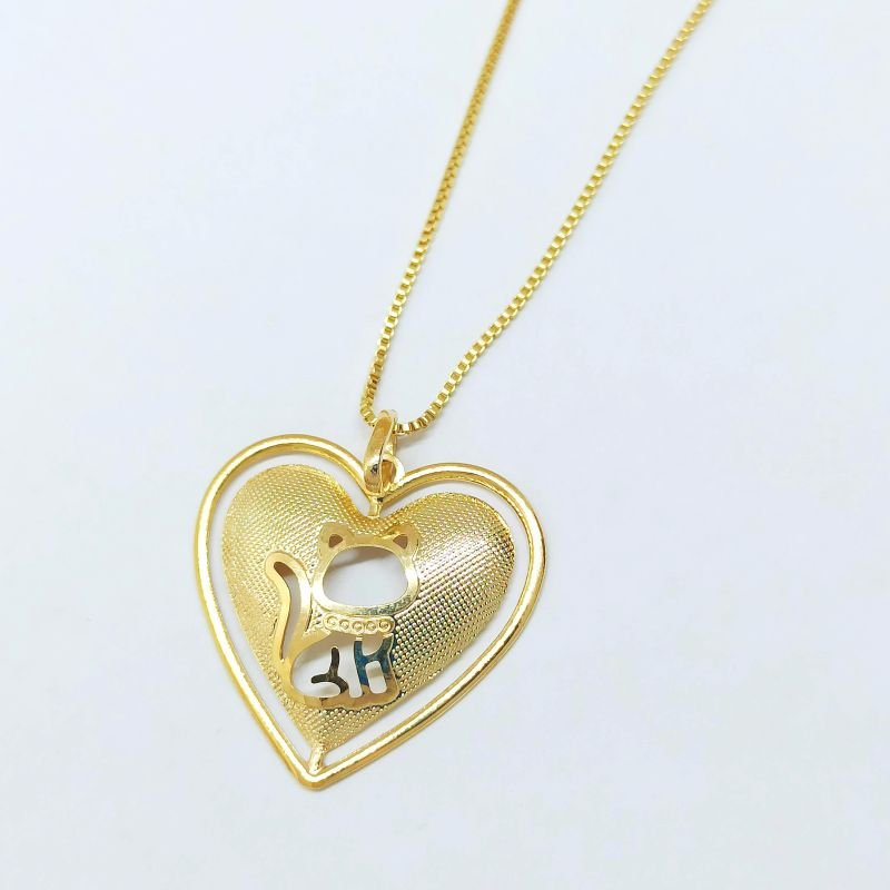 Pingente de coração de gato folheado a ouro