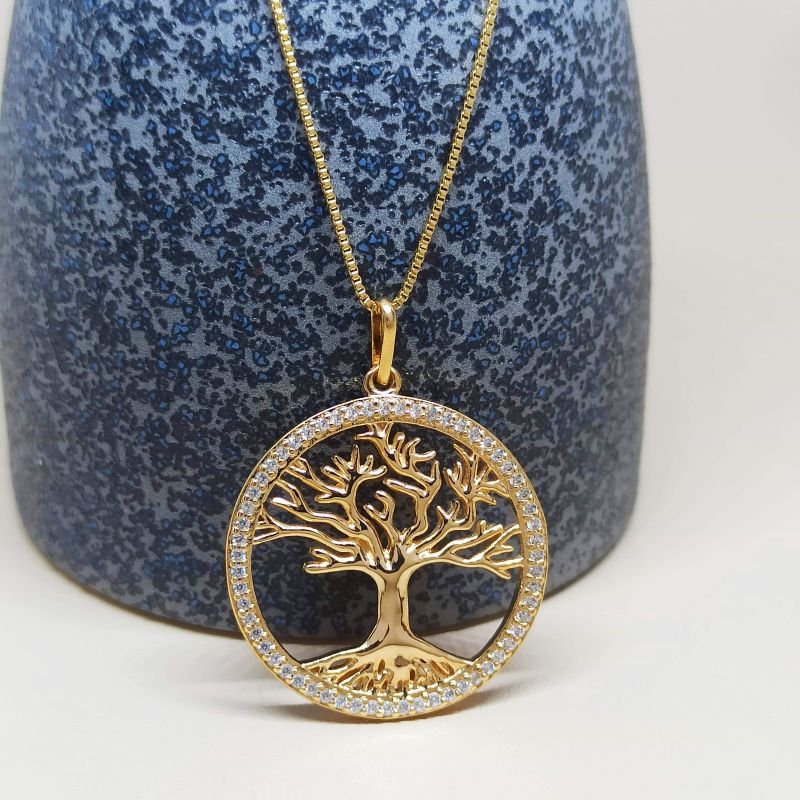 Pingente de mandala de arvore da vida com micro zircônias folheado a ouro